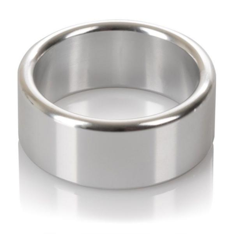 Alloy Metallic Ring Medium 1.5 Inches Diameter Silver