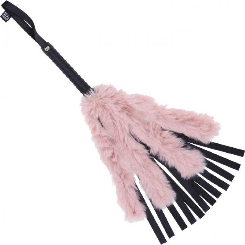 Sex & Mischief Brat Faux Fur Flogger - Pink