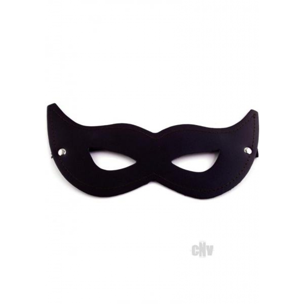 Rouge Cat Mask - Sleek and Mysterious