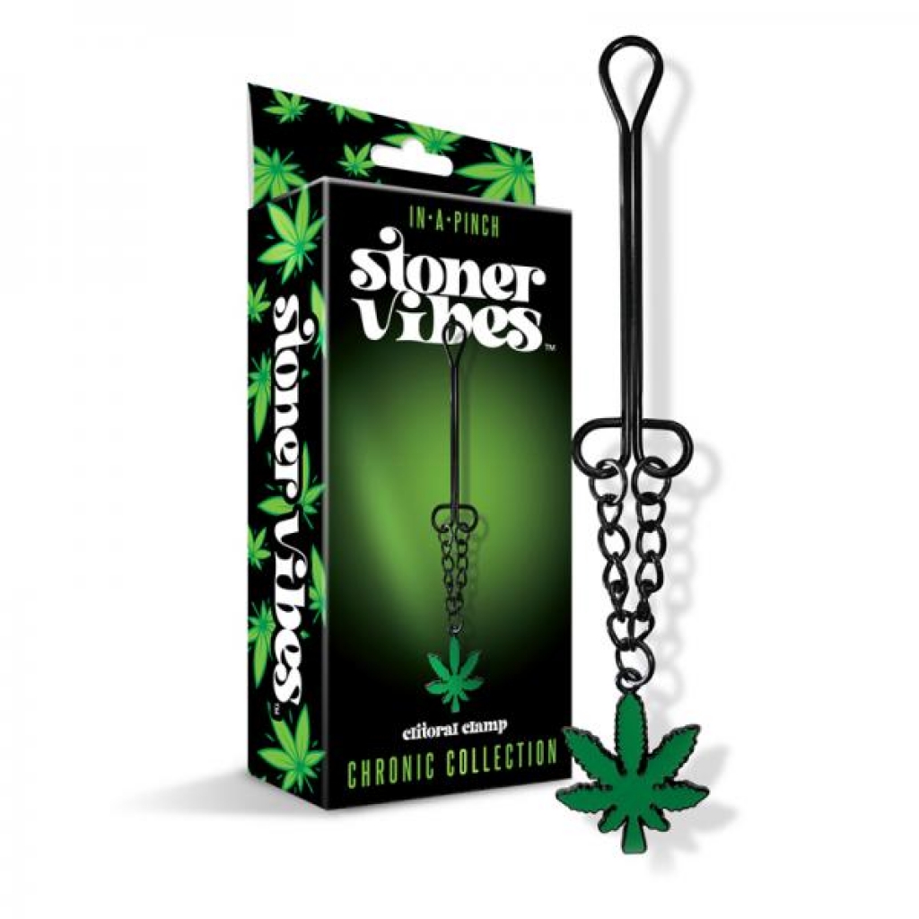 Stoner Vibes Clitoral Clamp with Chain - Green