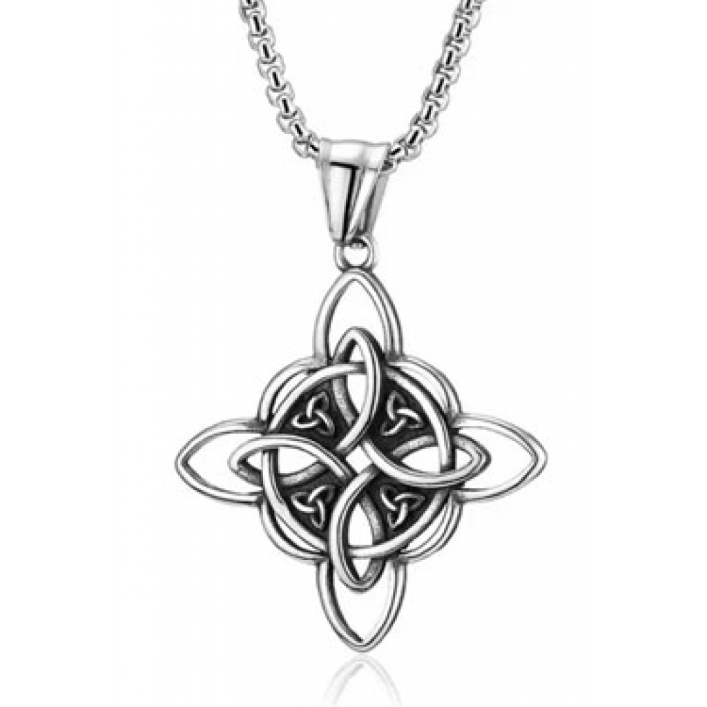 Celtic Knot Necklace: Symbol of Strength and Eternity