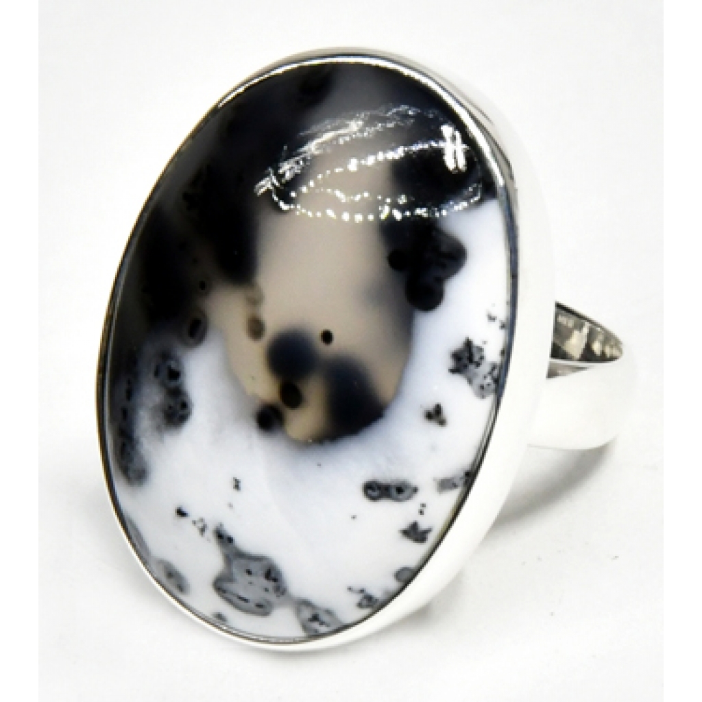 Size 8 Dendritic Opal Ring