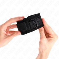 Kink Adjustable Wrist Cuffs | Comfort & Control