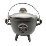 5" Cast Iron Cauldron with Pentagram Lid for Rituals