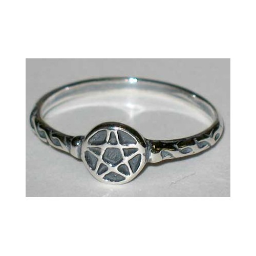 Anillo de plata esterlina con pentagrama talla 9