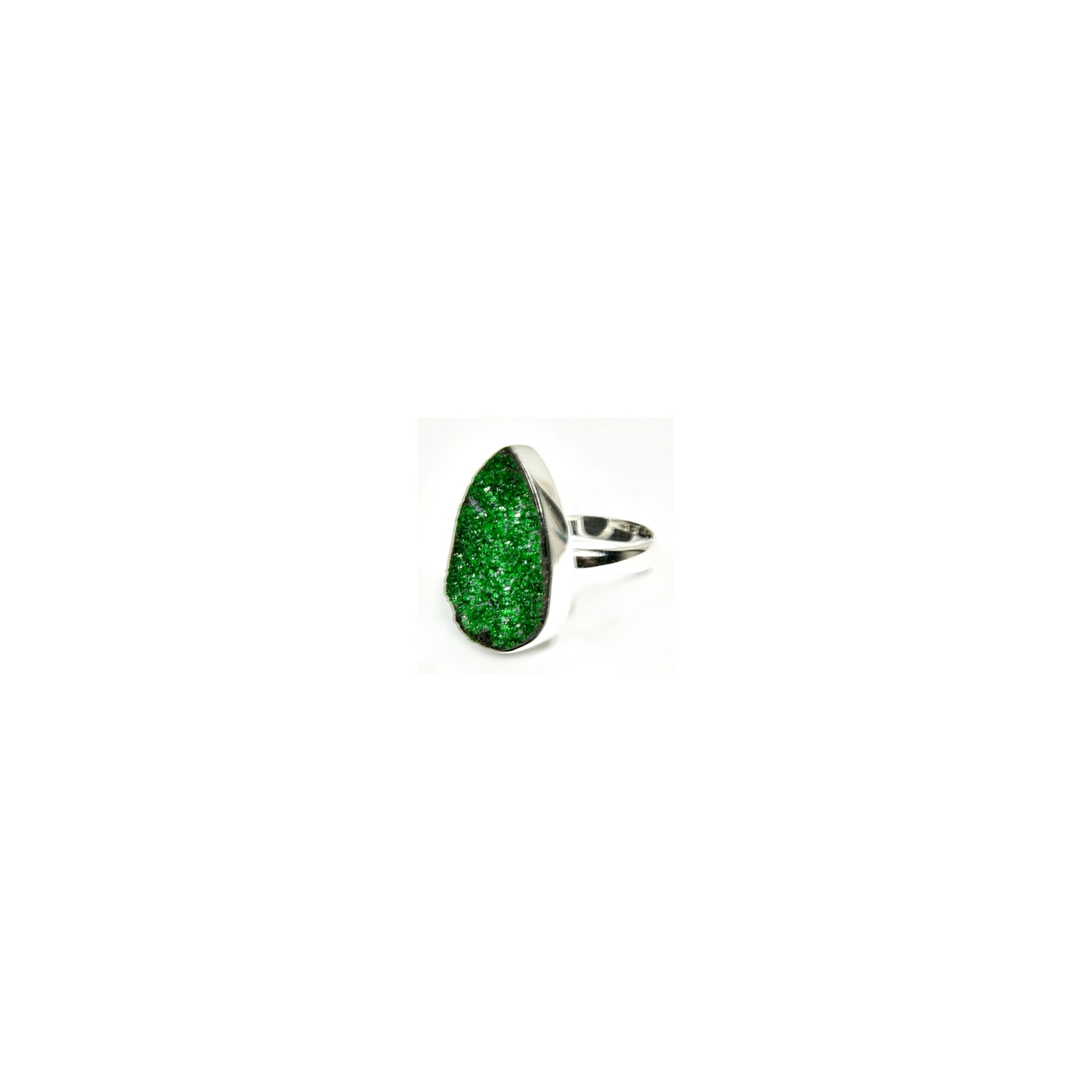 Size 7 Evarovite Teardrop Ring Sterling Silver