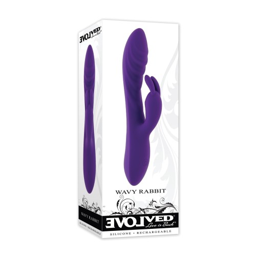 Vibrador Conejito Evolved Ondulado Púrpura - Estimulación Absoluta