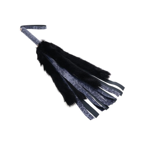 Flogger de Piel Sintética Cougar para Juego Sensual