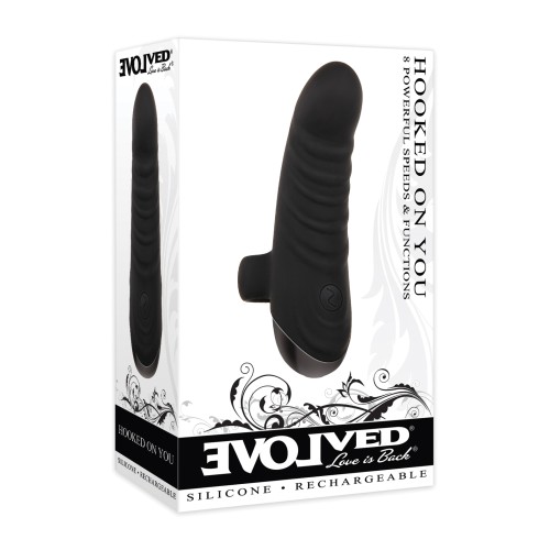 Vibrador de Dedo Evolved Hooked on You - Curvado y Poderoso